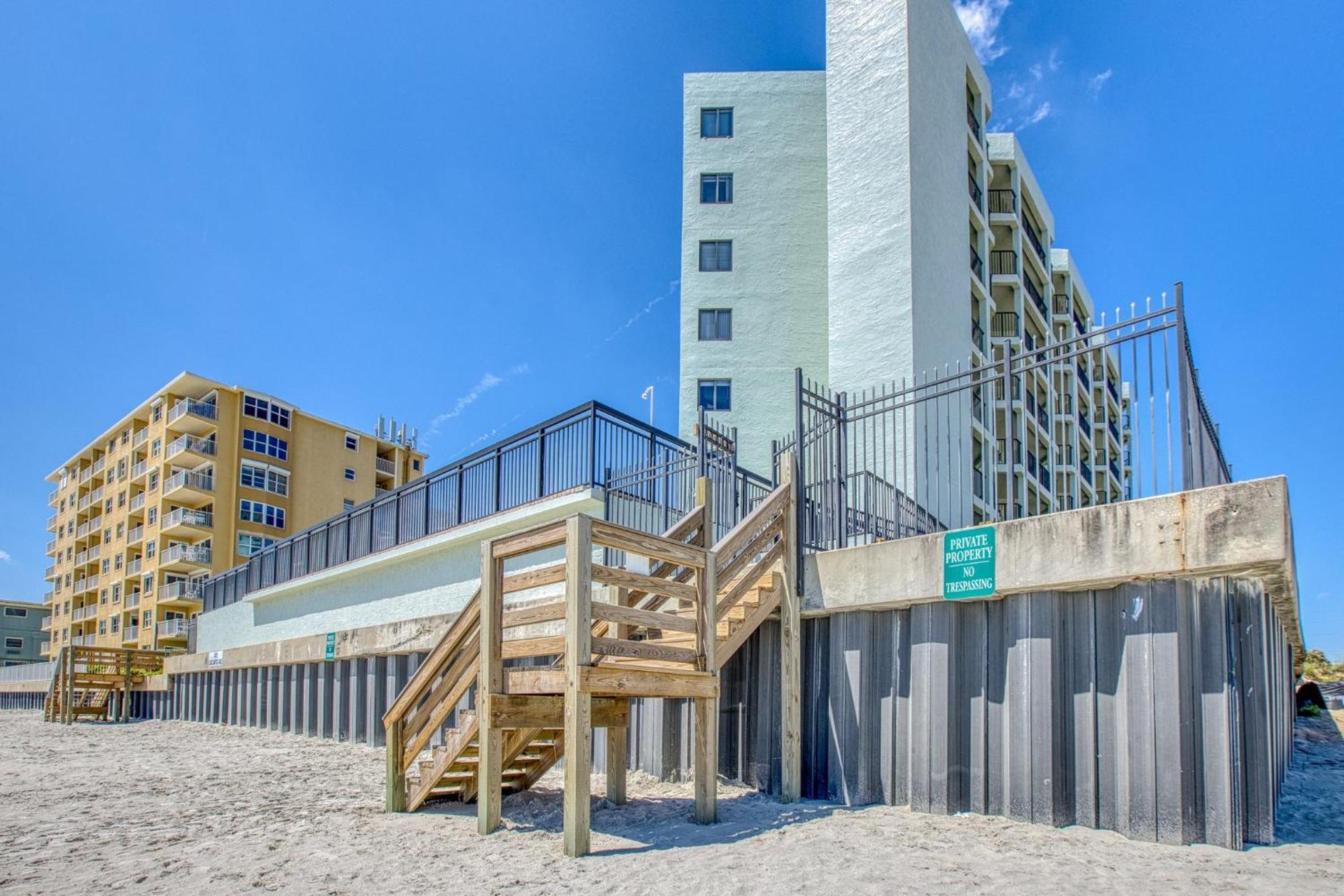 Ocean View With A Beachfront Pool At Ocean Trillium Condo ~ 403 New Smyrna Beach Dış mekan fotoğraf
